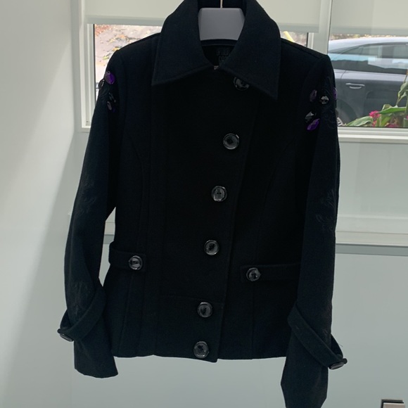 Black beaded jacket - Picture 2 of 5